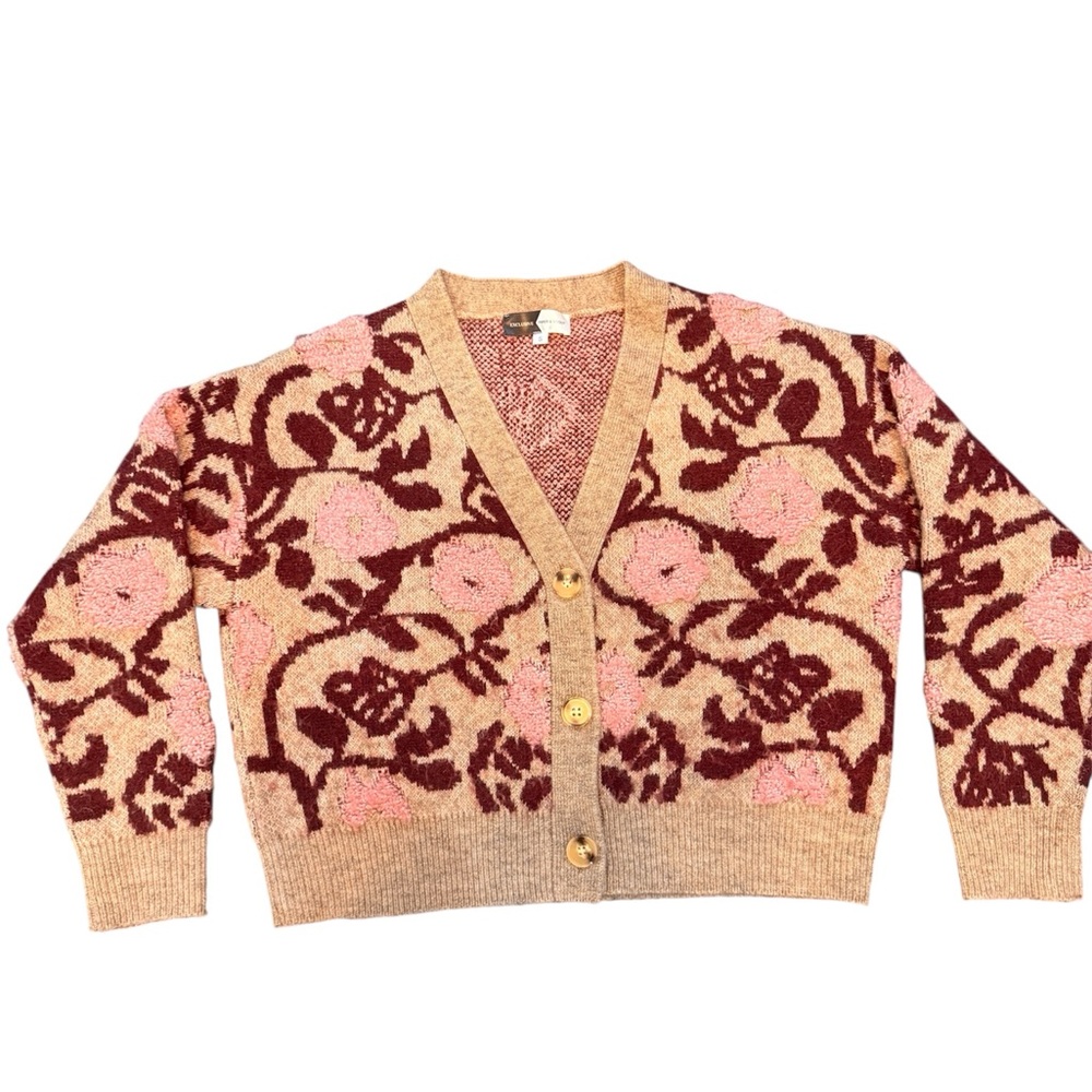 Elegant Floral Cardigan Sweater